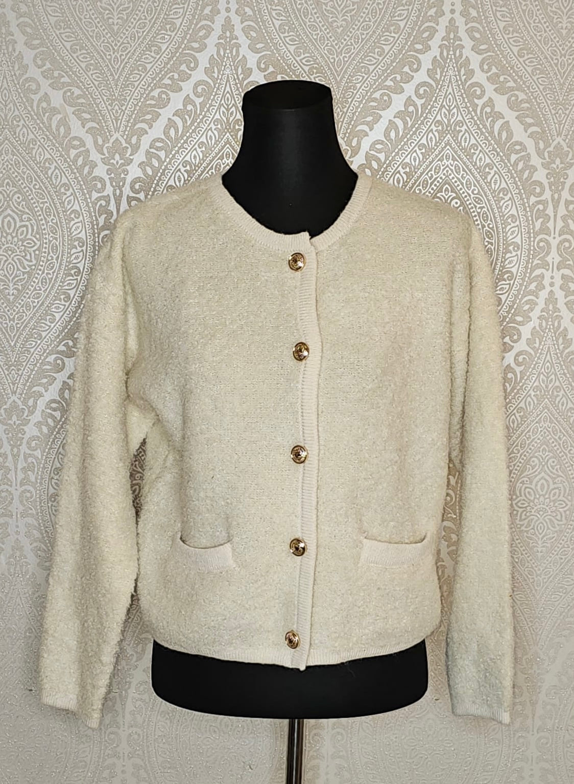 Kurzjacke mit Knöpfe