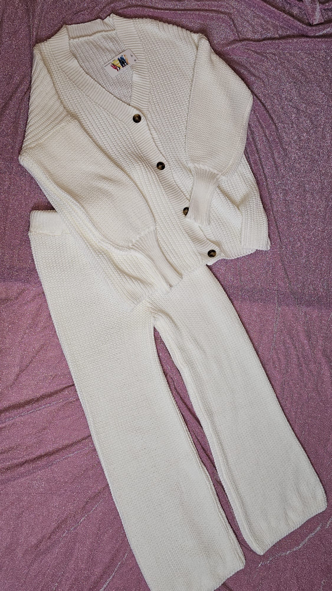 Zweiteiler mit knöpfe