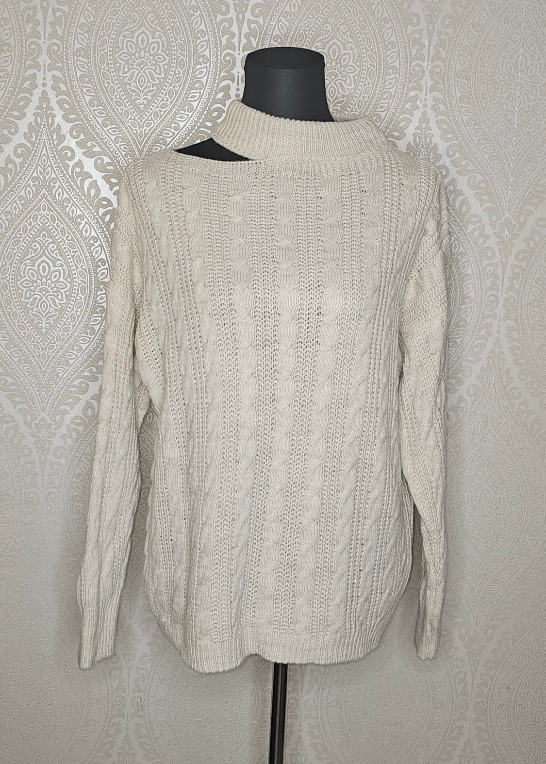 Schulter schlitzpullover