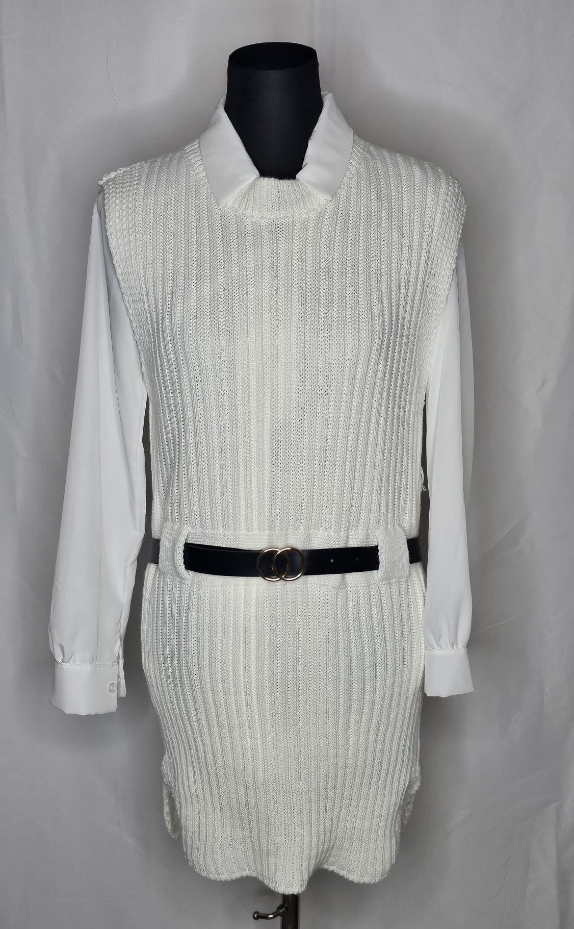 Hemd mit Strick kurz Ärmel Pullover.