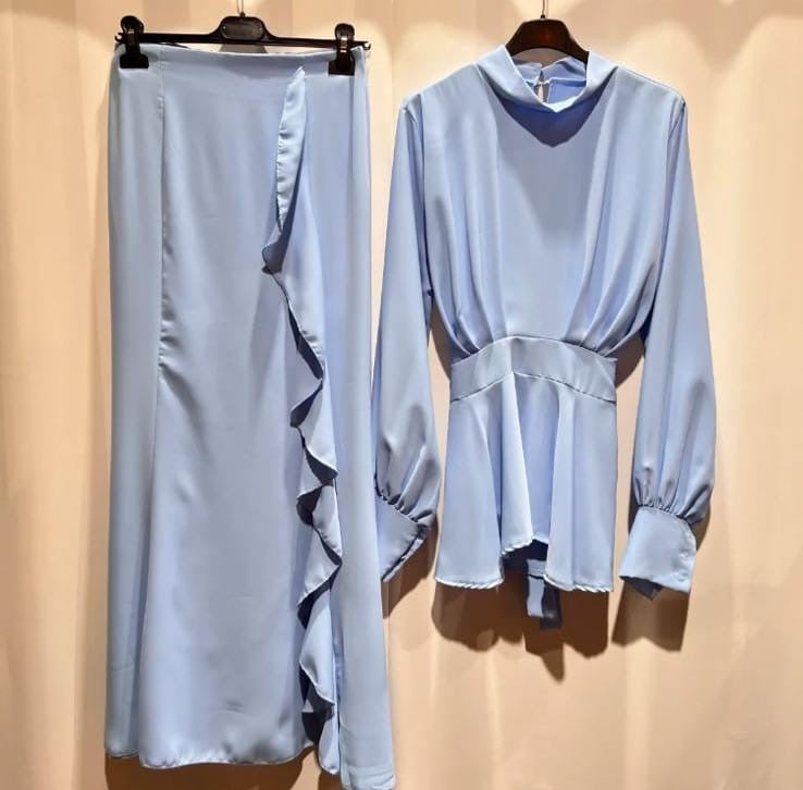 Zweiteiler Set Rock und Bluse (Einheitsgröße tragbar bis M) Damen - Zweiteiler