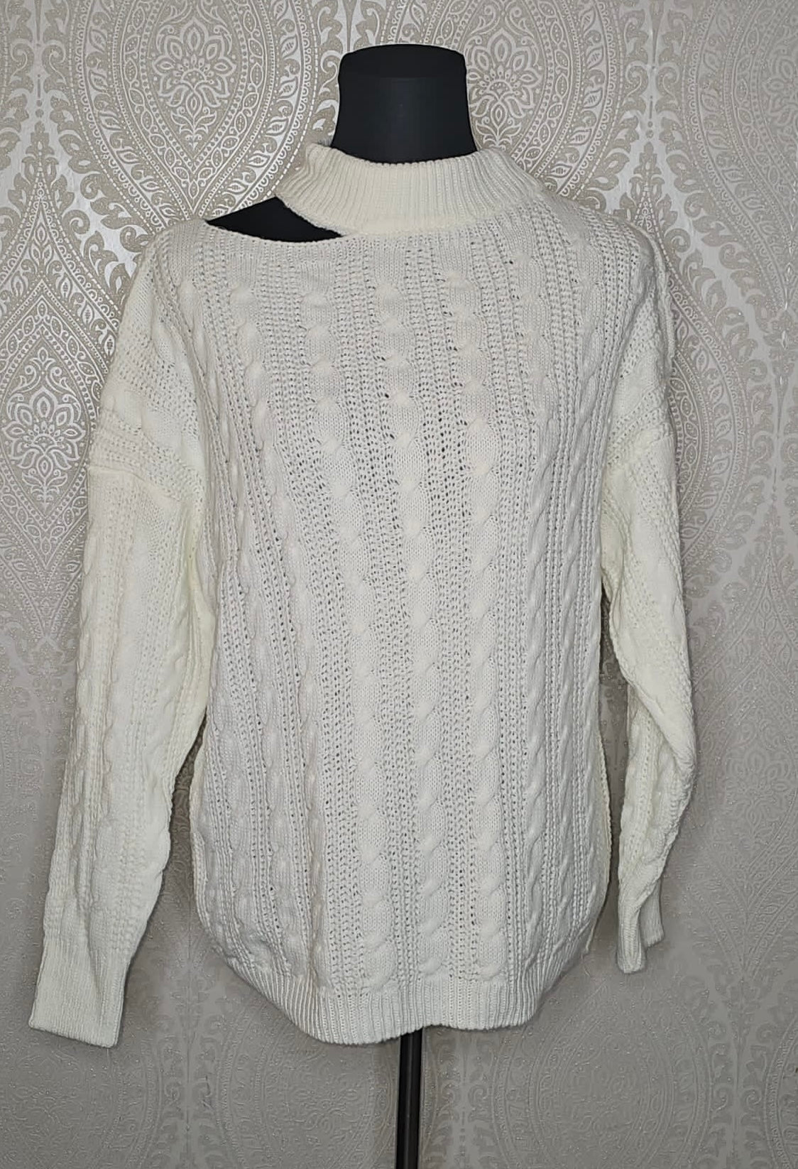 Schulter schlitzpullover