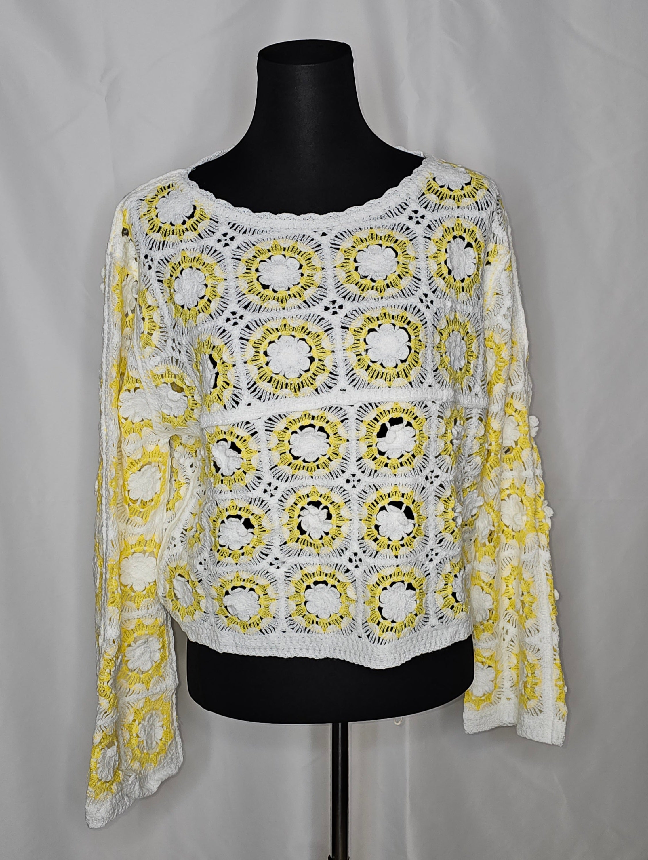 Strick Pullover mit Blumen Muster ( Einheitsgröße tragbar bis L) Damen - Strick Pullover