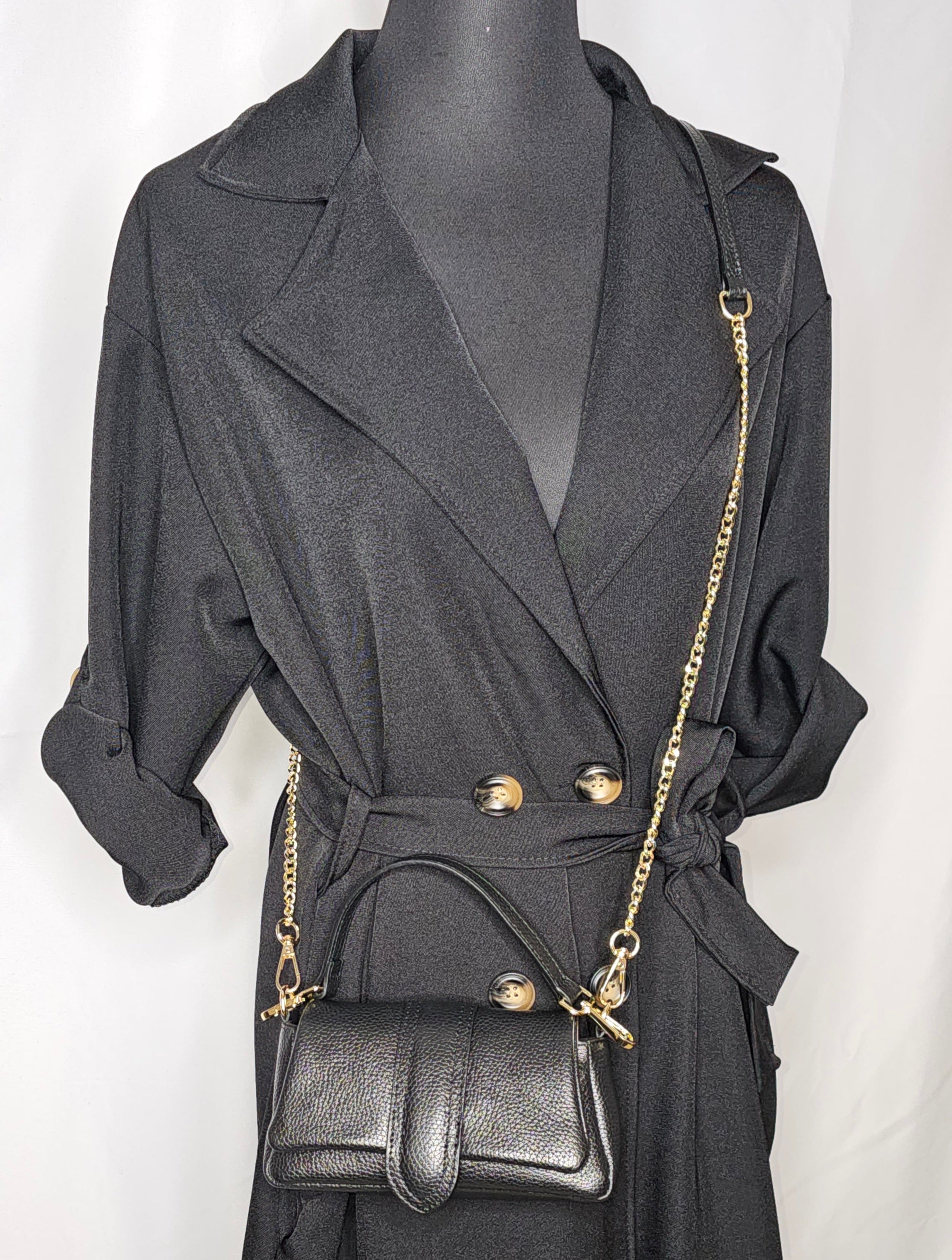 Kleine Echt Leder Tasche mit Kettenband ( 19cm breit und 10cm hoch) Damen - Tasche