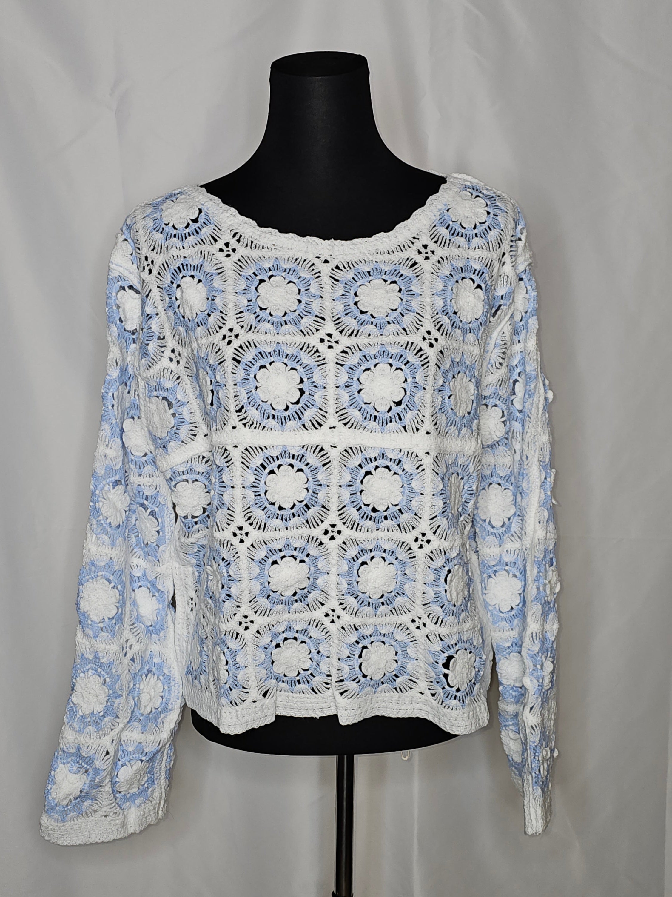 Strick Pullover mit Blumen Muster ( Einheitsgröße tragbar bis L) Damen - Strick Pullover